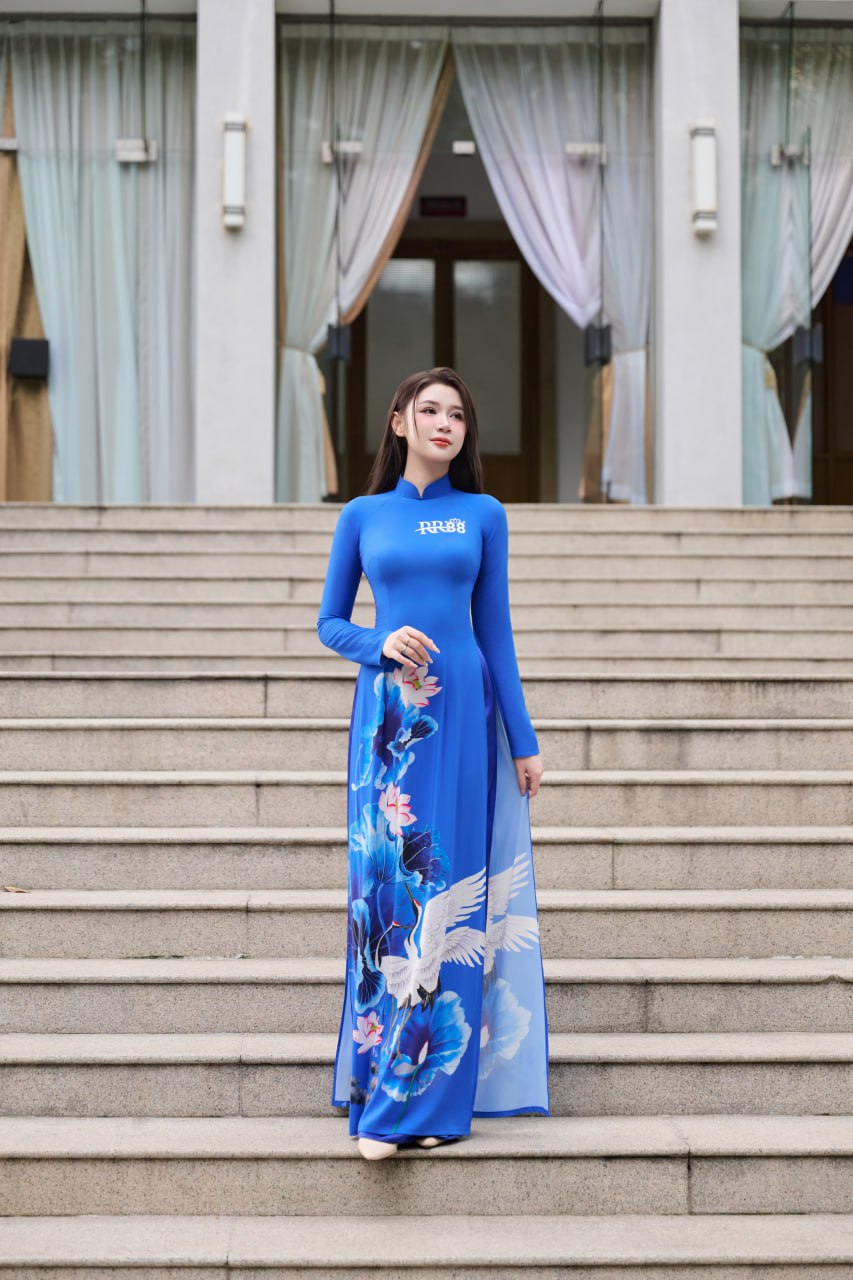 RR88 CHÚC MỪNG NGÀY PHỤ NỮ VIỆT NAM 20/10 9 ao dai rr88 2