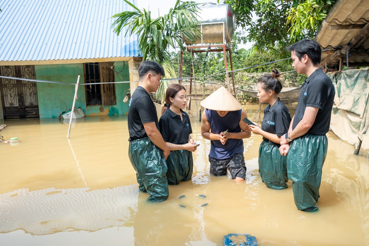 XX88 – CHUNG TAY CÙNG MIỀN BẮC VƯỢT QUA NGẬP LỤT LỊCH SỬ 15 chungtaygiupmienbacvuotquangaplut 9